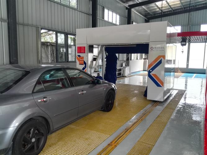 子光自动洗车:全自动洗车机和传统人工洗哪个更干净?