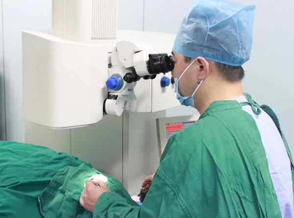 为高考学子近视激光手术提供优质服务-南京医科大学附属眼科医院