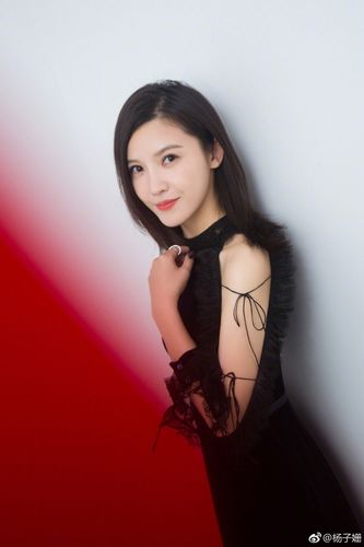 好久不见花朵朵是谁扮演的花朵朵扮演者杨子姗个人资料写真及生活照