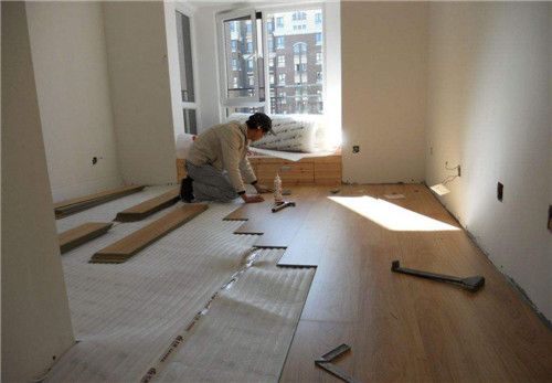 木地板防潮垫哪种好 木地板防潮垫铺设注意事项