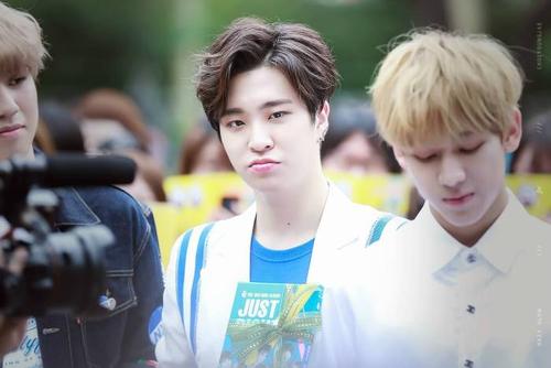 崔荣宰 # got7 〔图转微博,出处见水印