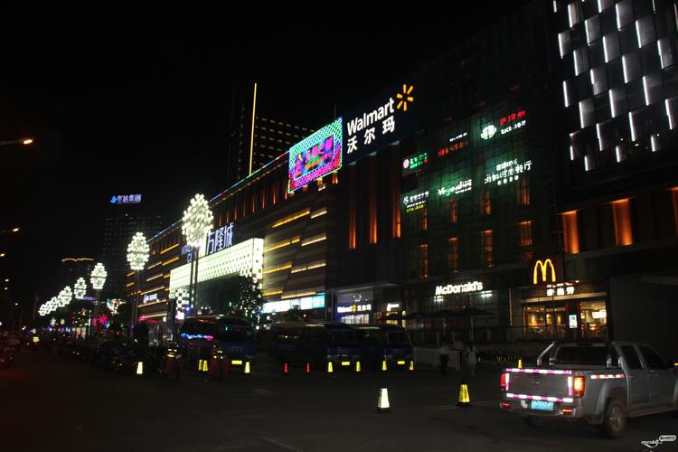 昨晚在河源市逛大街,拍的一些夜景