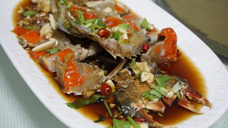终于在潮乡绘吃到这味潮汕毒药--被称为人间美味的生腌蟹