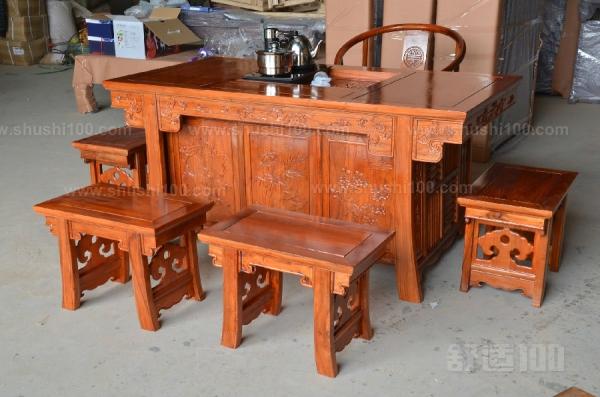 茶桌摆放风水也是有讲究的,茶桌该怎么放置,该和哪种家具搭配都是一门