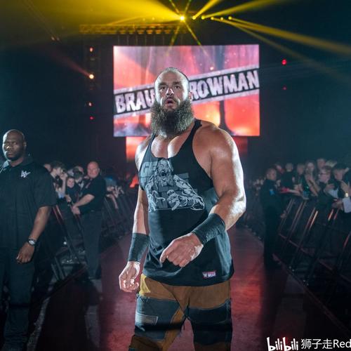 wwe祝人间怪兽黑羊布朗斯图曼braun strowman生日快乐