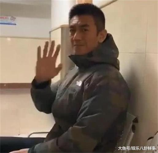 50岁的任天野, 曾经不输吴京, 如今看到他却是满满的心疼