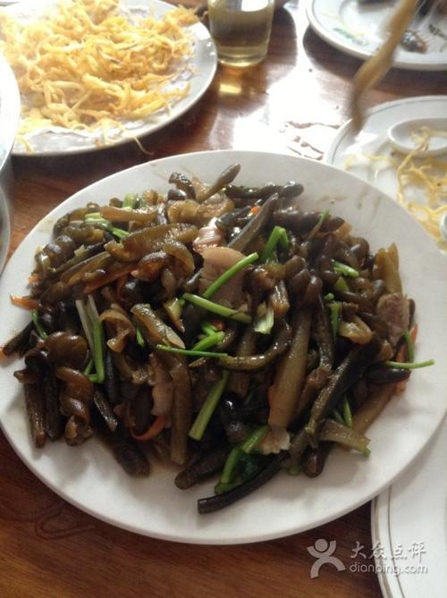玥竹山庄海荣菜炒肉图片 - 第1张