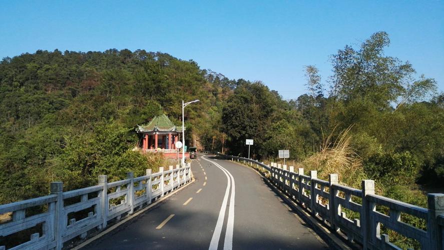 七寨湖公园行