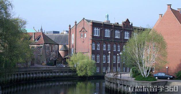 诺里奇艺术大学(norwich university of the arts)是一所位于英国