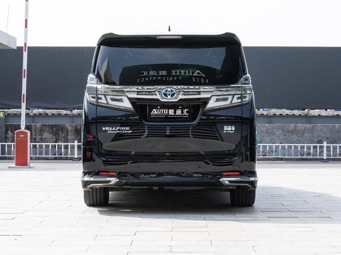 【北京】2020年1月 丰田 威尔法 2020款 双擎 2.5l hv尊贵版 自动档