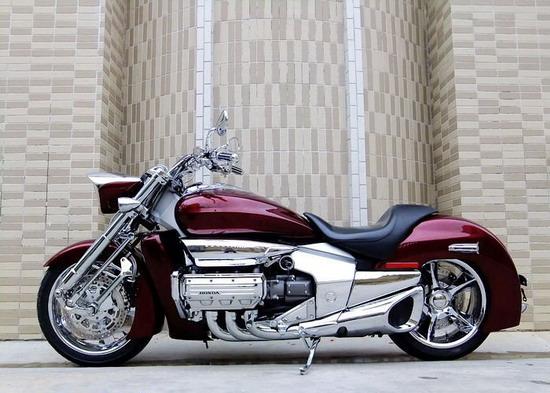 本田北欧女神1800 进口摩托车