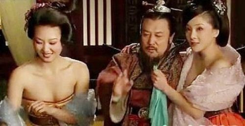 此人当皇帝时,为什么宫女要穿开裆裤?|汉灵帝|太后
