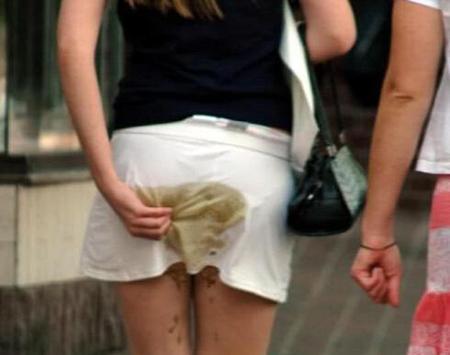 人生中最惨痛的开车经历,那就是拉肚子遇到了堵车!