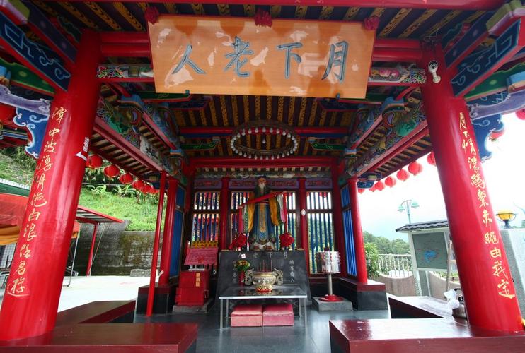 no.1 台北万华龙山寺.艋舺的龙山寺撮合无数情侣,网友热议度