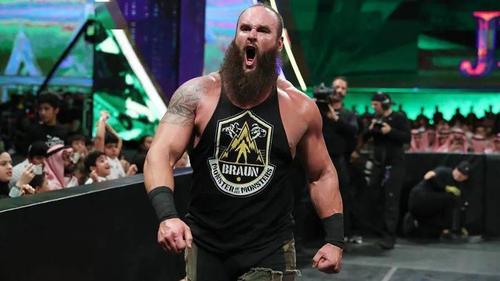 wwe迷之操作,"人间怪兽"布朗·斯特劳曼可能即将重返公司!