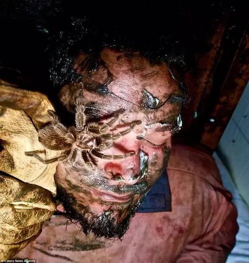 世界上最恐怖的鬼屋用这些方法吸引客人