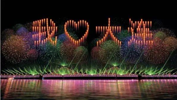 元宵节烟花晚会燃放效果图,提前让你大饱眼福!