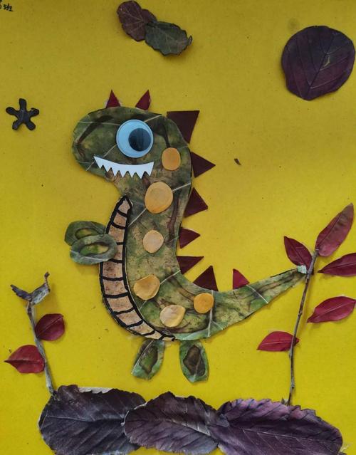 树叶粘贴画是通过构思,采集树叶,粘合,整理的一种手工作品.