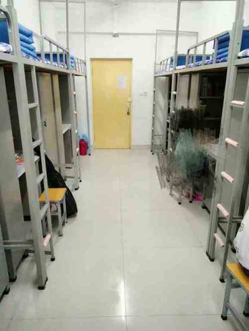 聊城大学东昌学院宿舍是几人间有空调吗宿舍真实照片
