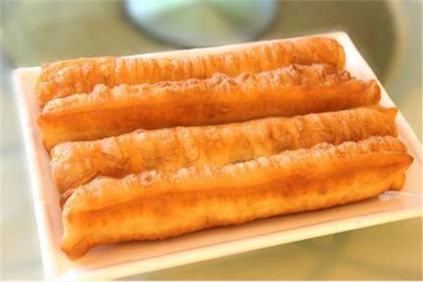 平顶山宝丰县无矾大油条配方学习培训学校学二送一