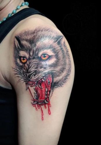 凶恶的血狼等狼纹身图案9张