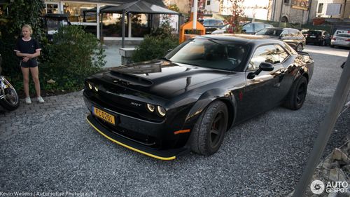 dodge challenger srt demon