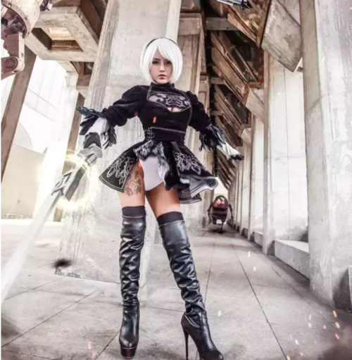 帅气御姐强势来袭尼尔机械纪元2bcos飒爽英姿超有范