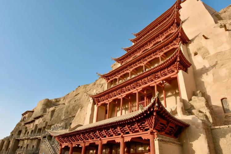 莫高窟九层塔(黄宇 摄)