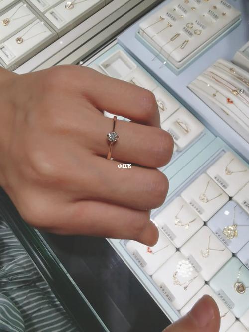 买过周大福春雪钻戒的小姐姐们_钻戒_周大福怎么样_戒指_周大福春雪