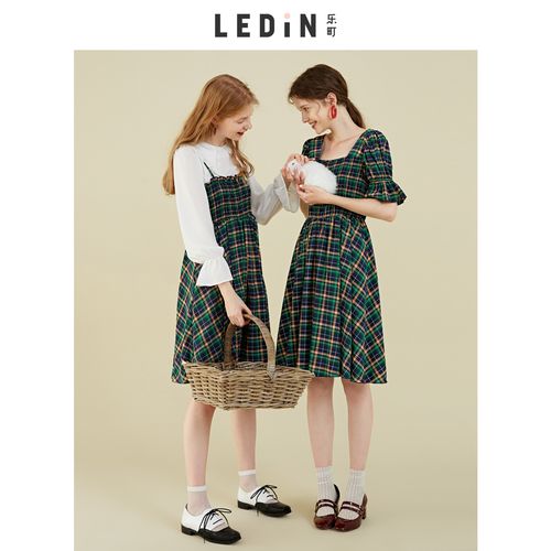 乐町官方旗舰店 连衣裙