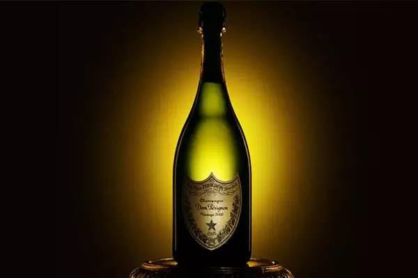 8,唐?培里侬香槟王(dom perignon)