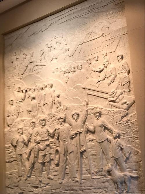 这是红二方面军的雕塑