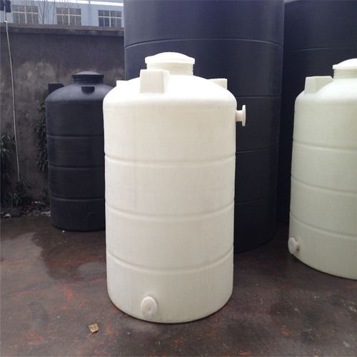 pt-800l塑料水箱800l储水罐800l蓄水罐800l聚乙烯水箱_7折现价600元