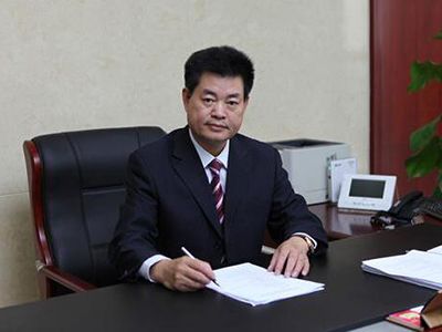 本期作者/青岛市医改办主任,市卫生计生委主任 杨锡祥,太阳2
