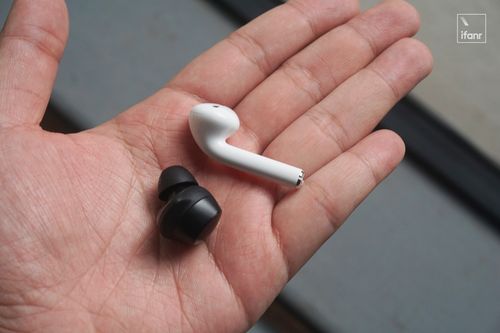 新airpods 对比 galaxy buds,哪款更适合你 | 模范横评