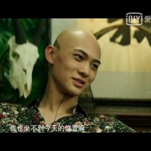 梁译木