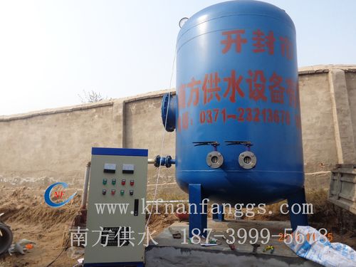 南方wgs_3吨立式无塔变频供水设备,全自动无塔供水器,卧式压力罐厂家