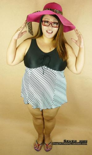 com 床前明月光采集到bbw  采集 item.taobao.com 实拍/超大码胖妞