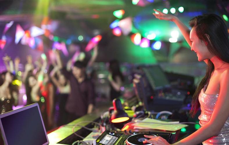 济南奥斯卡酒吧