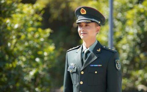 5,2018年出演当代军旅生活剧《尉官正年轻》饰演许兵的丈夫徐晓斌.