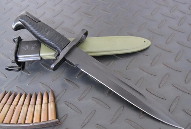 m1刺刀美国刺刀发展上具有突出代表性使美国进入了短刺刀时代