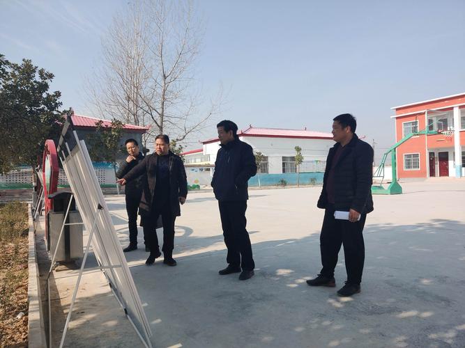 确山县政府副县长张保红到刘店镇赵洼,孙庄两所学校开展调研工作