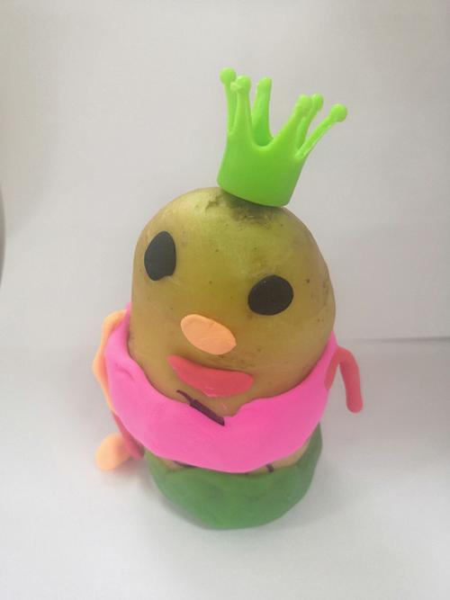 小一创意手工《土豆娃娃》