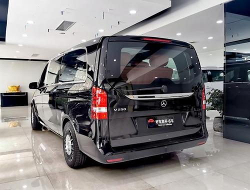 进口奔驰v250商务车报价:厦门到店 定制改装
