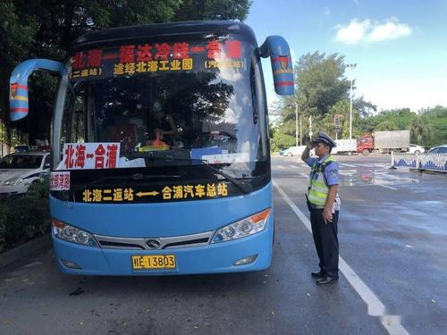 北海交警严厉开展"一盔一带"交通秩序路检路查