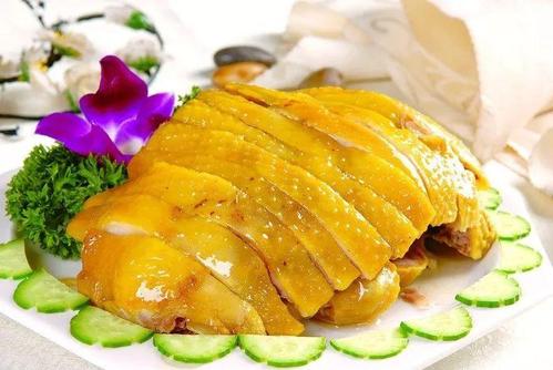 家常东江盐焗鸡的做法