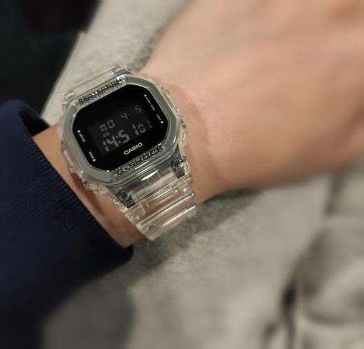 卡西欧"冰韧"再度来袭!g shock,不愧是屹立40年的"表圈颜王"