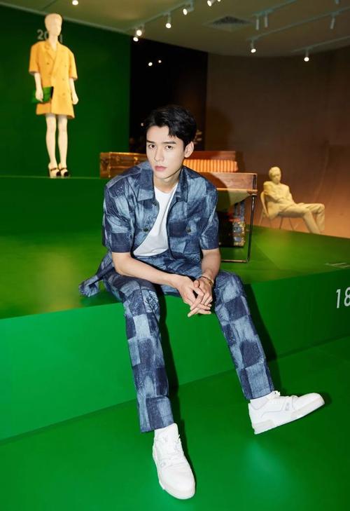 lv官宣龚俊为品牌大使gucci时尚咏叹调大秀