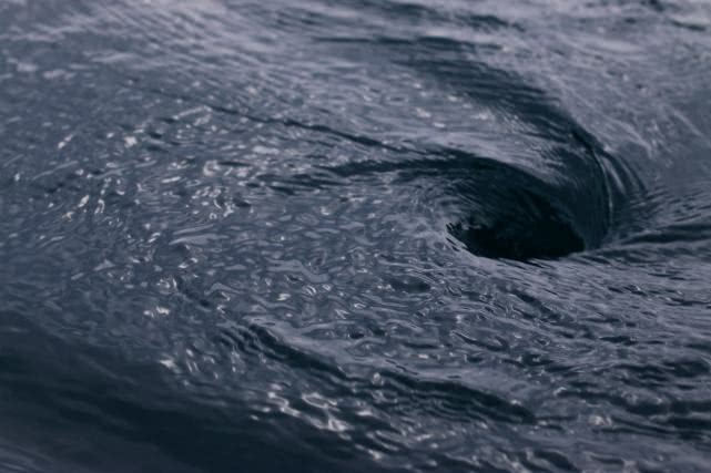 马里亚纳海沟海底深处,连续20多天传来神秘声响,这是怎么回事?