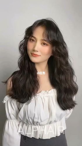 深圳女士发型 女生发型大卷小卷 法式卷_发型_卷发_女生发型参考_时尚